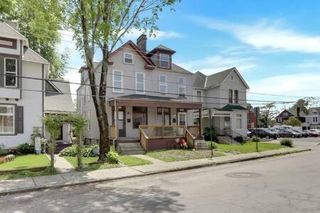 Villa Housepitality - The Madison House - Brand New Columbus Exterior foto
